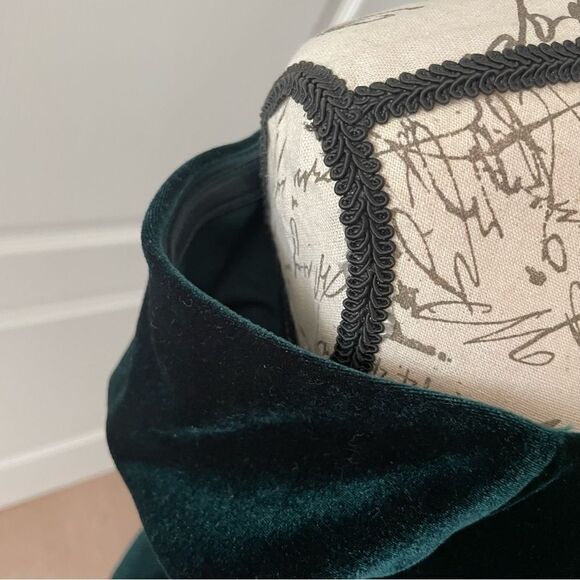 Xscape Velvet Green Dress - Picture 4 of 9